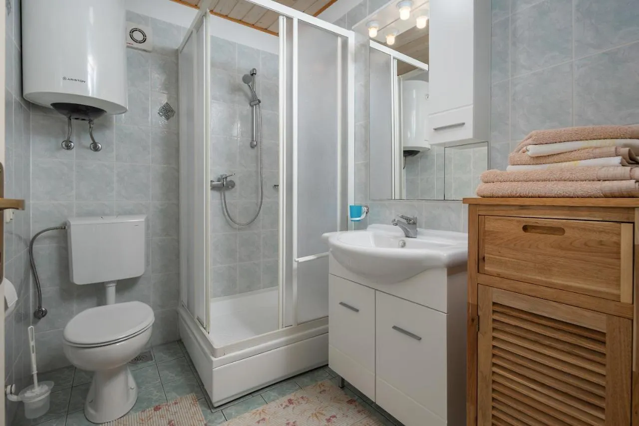 Apartmani Matic Moscenicka Draga